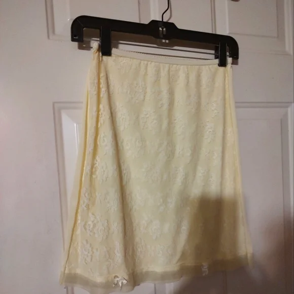 🔸💛🔸Divine Vintage 50's Buttercup Yellow Floral Lace & Satin Bow Slip - S/M - Picture 3 of 16